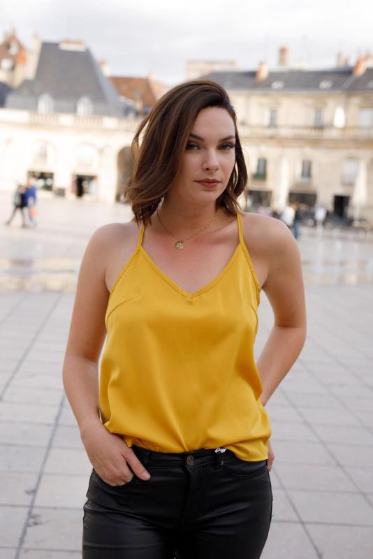 Top Fluide Moutarde - broderie au dos